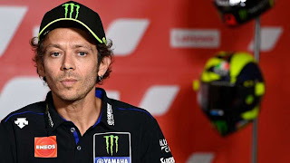 gambar valentino rossi